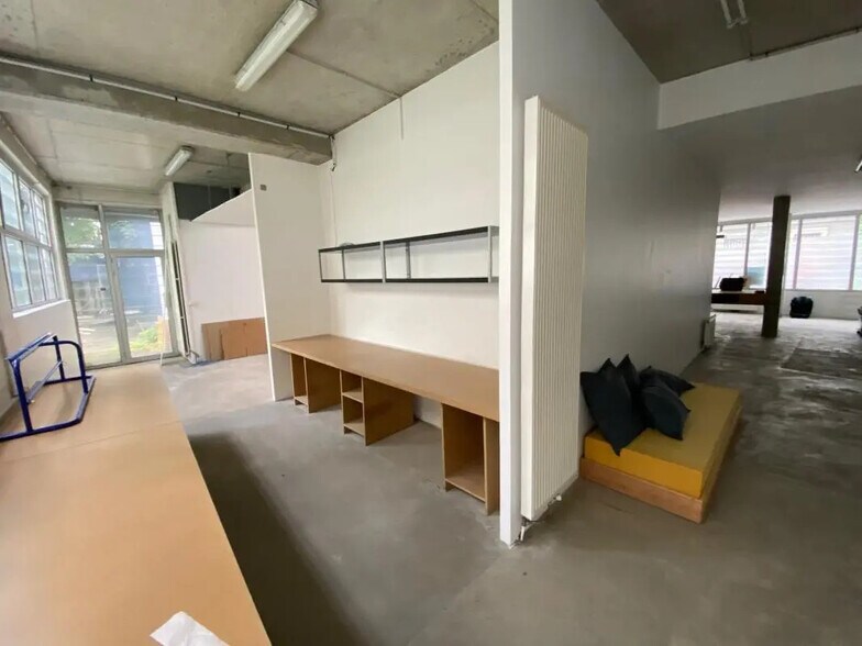 Bureau dans Montreuil à louer - Photo de l’immeuble – Image 2 sur 5