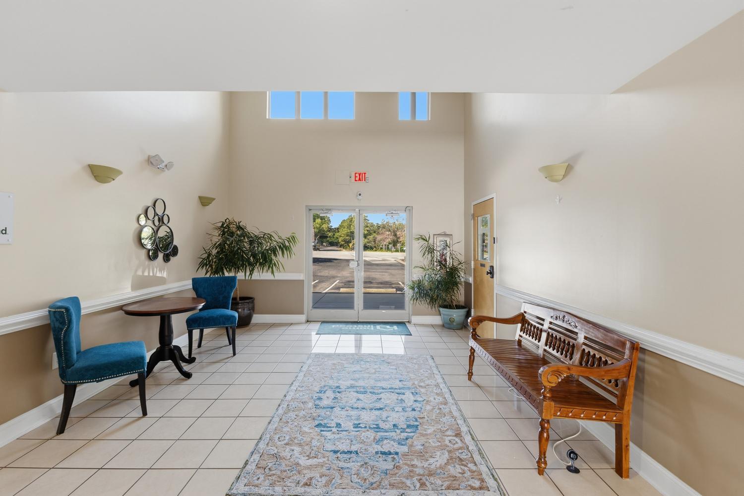 2505 S 17th St, Wilmington, NC à louer Hall d’entrée– Image 1 sur 10