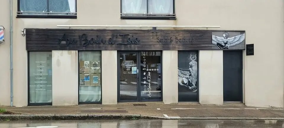 Local commercial dans Langueux à louer - Photo de l’immeuble – Image 1 sur 8