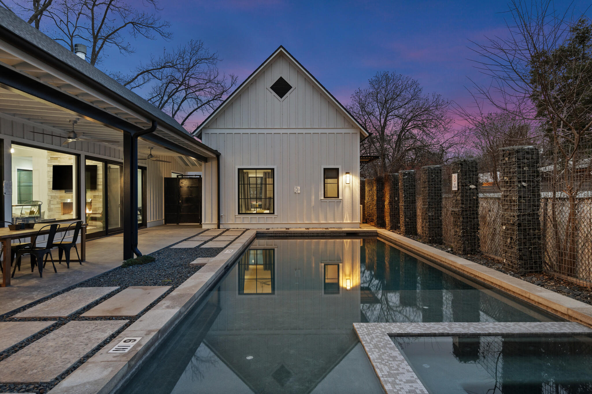 106 E College St, Fredericksburg, TX à vendre Photo principale– Image 1 sur 29