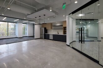 5600 Glenridge Dr NE, Atlanta, GA à louer Photo intérieure– Image 2 sur 5