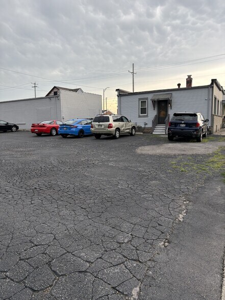 5832-40 S Packard Ave, Cudahy, WI à louer - Photo de l’immeuble – Image 3 sur 9