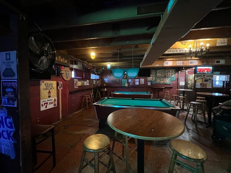 2440 S Beretania St, Honolulu, HI à louer - Photo intérieure – Image 3 sur 7