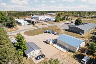 Plus de détails pour 4107 Manor Wood Dr S, Traverse City, MI - Industriel/Logistique à vendre