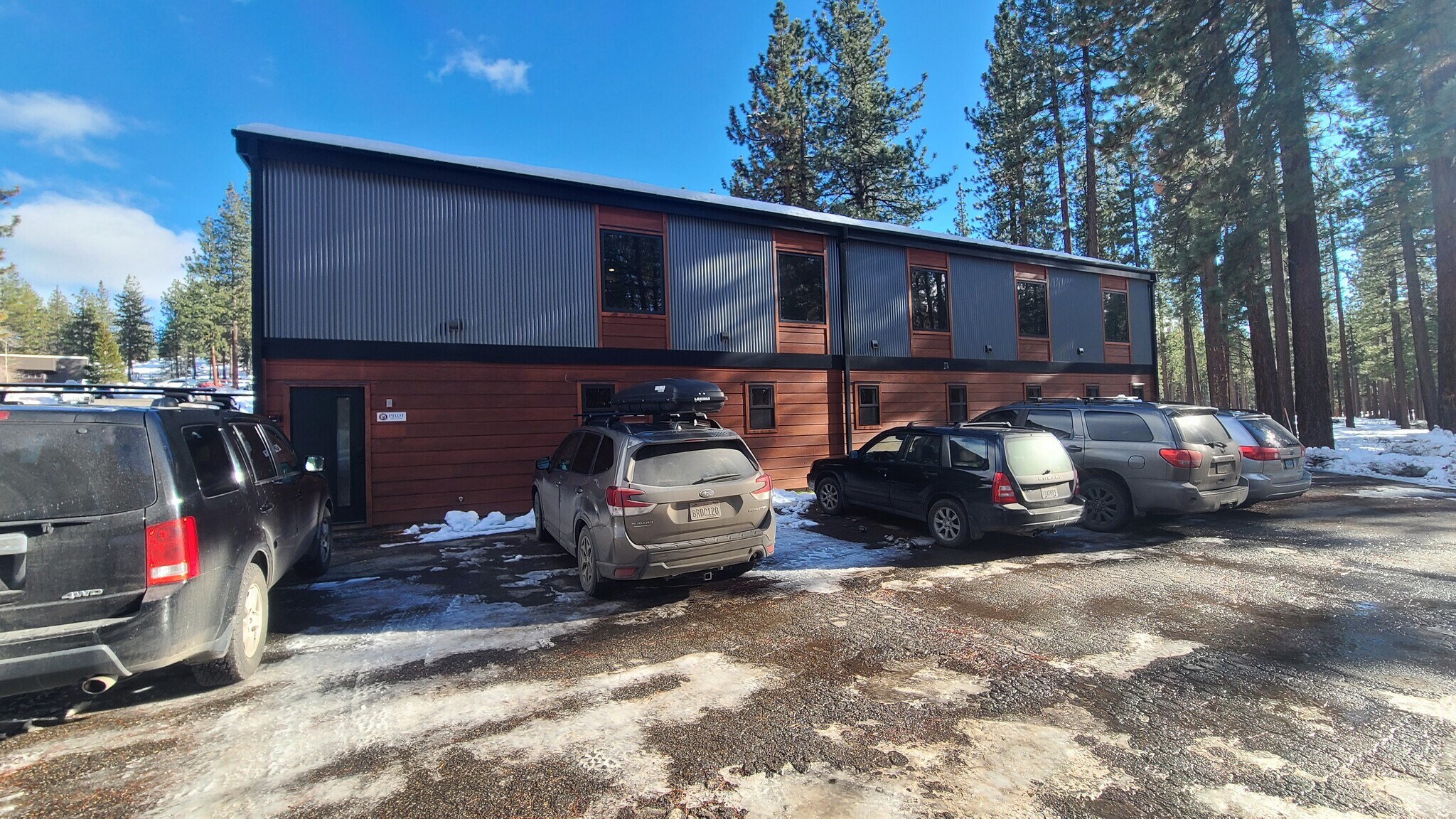 400 Dorla Ct, Zephyr Cove, NV à louer Photo de l’immeuble– Image 1 sur 2