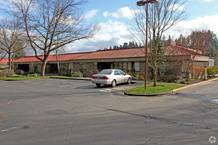 12815-12931 NE 126th Pl, Kirkland, WA à louer - Photo principale – Image 1 sur 4