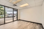 12001 E 33rd Ave Unti L - Web Quality - 009 - 09 Lobby
