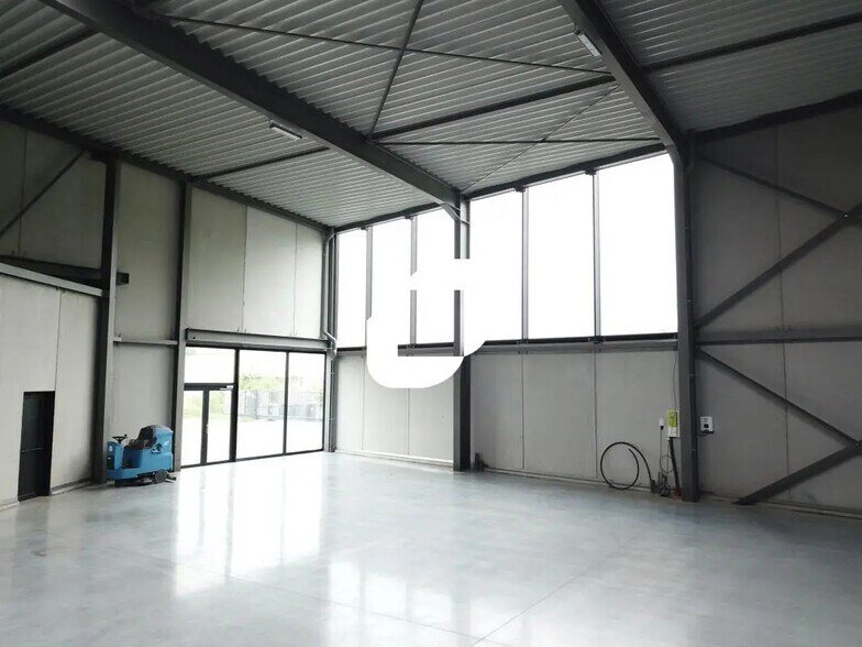 2 Rue Pierre-Antoine Delahousse, Roncq à louer - Photo intérieure – Image 1 sur 14