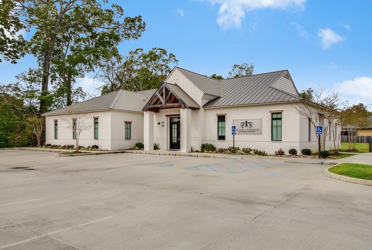 3312 Kaliste Saloom Rd, Lafayette, LA à louer Photo principale– Image 1 sur 12
