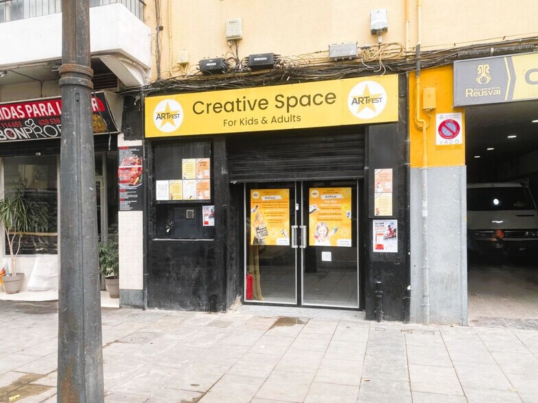 Immeuble residentiel dans València, Valencia à vendre - Photo intérieure – Image 2 sur 2
