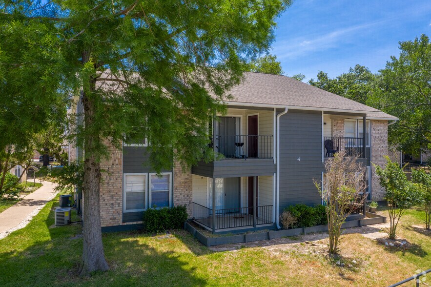 1000 E University Dr, College Station, TX à vendre - Photo de l’immeuble – Image 2 sur 19