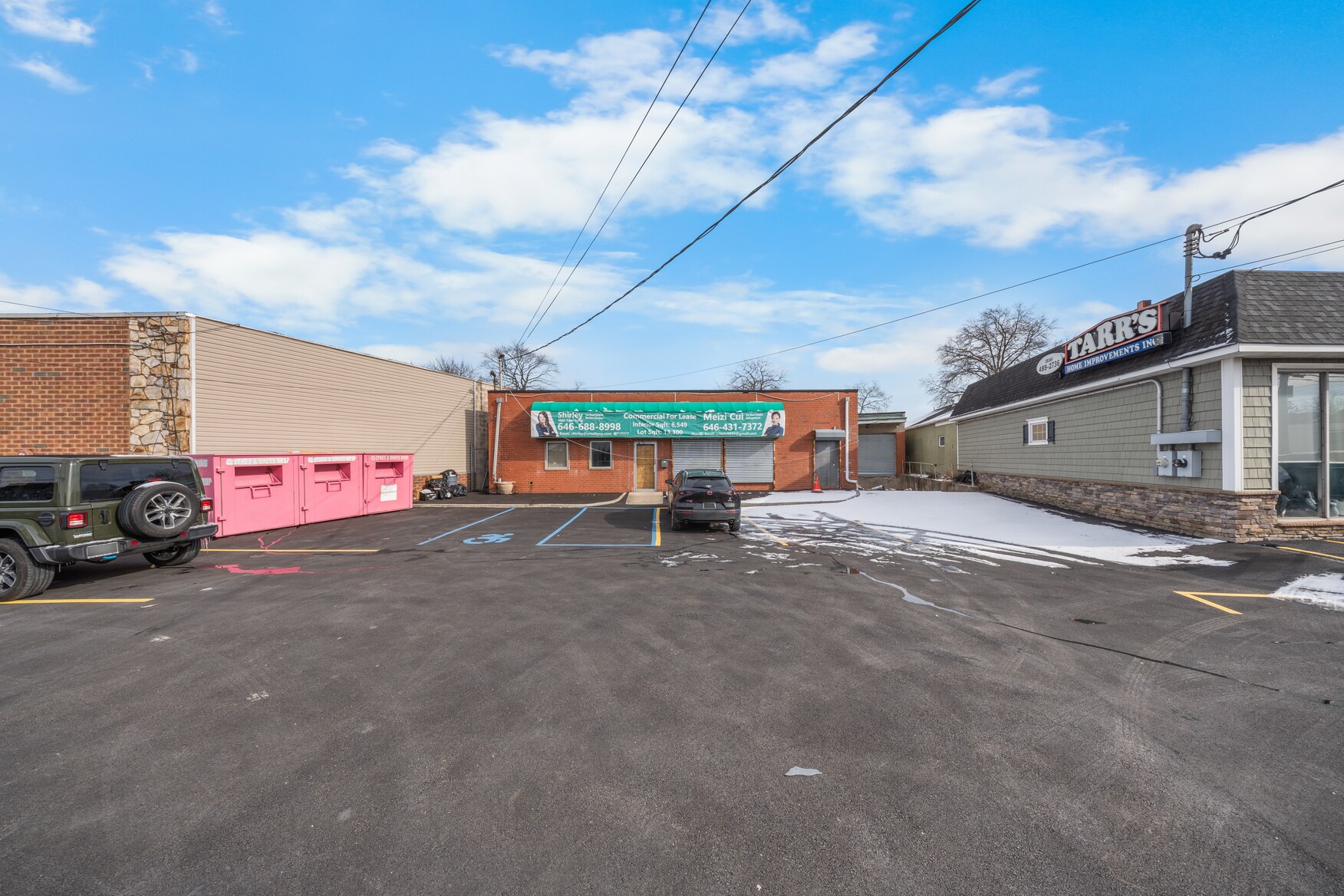 120 New Hyde Park Rd, Franklin Square, NY à louer Photo principale– Image 1 sur 10