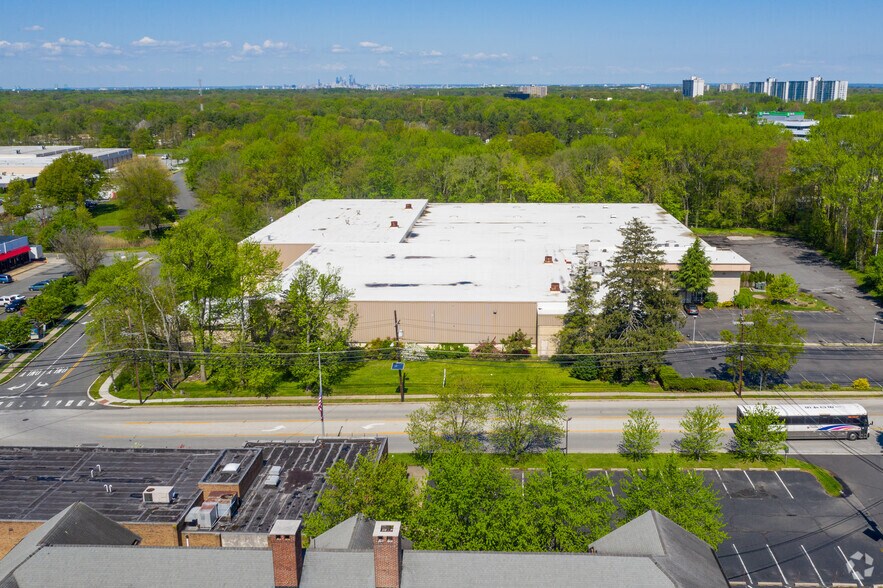 1152 Marlkress Rd, Cherry Hill, NJ à vendre - Photo de l’immeuble – Image 3 sur 11