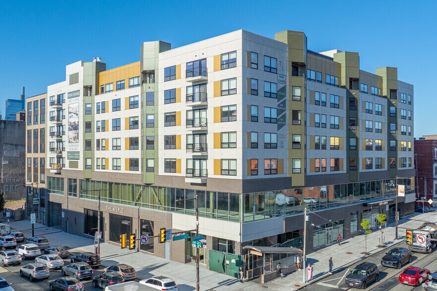 922 N Broad St, Philadelphia, PA à louer - Photo de l’immeuble – Image 1 sur 37