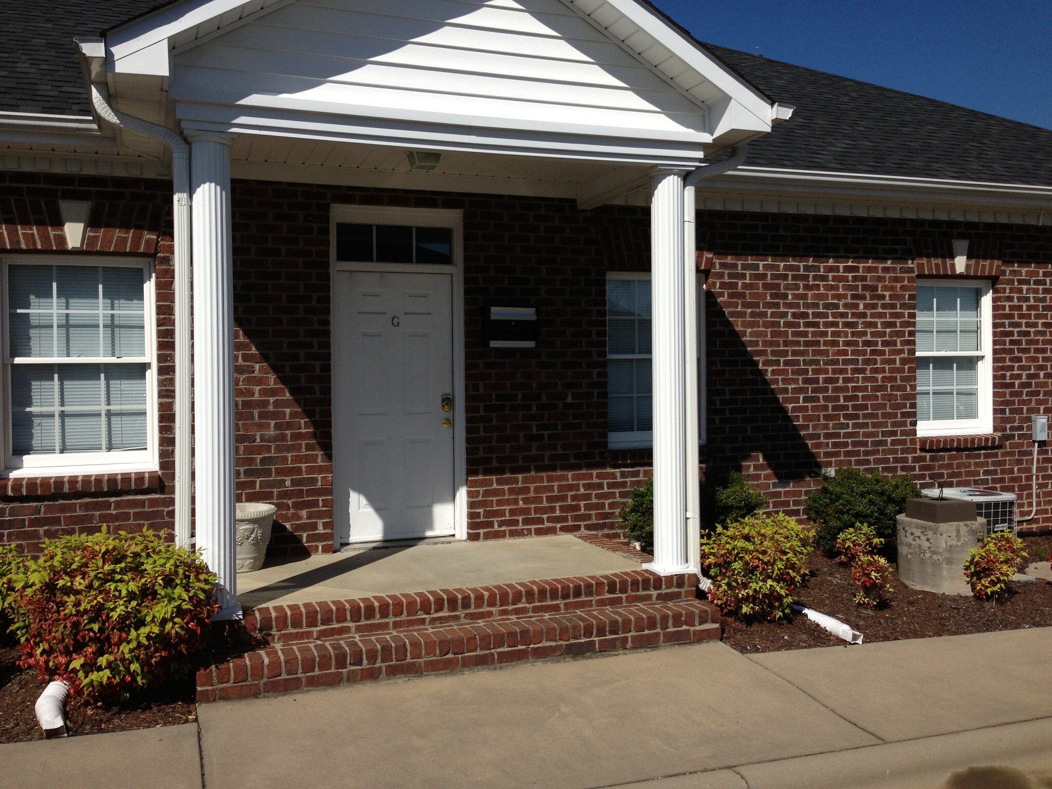 1566 Union Rd, Gastonia, NC à louer Photo de l’immeuble– Image 1 sur 4