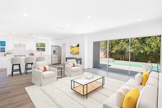 Plus de détails pour 15405 Covello St, Van Nuys, CA - Logement à vendre
