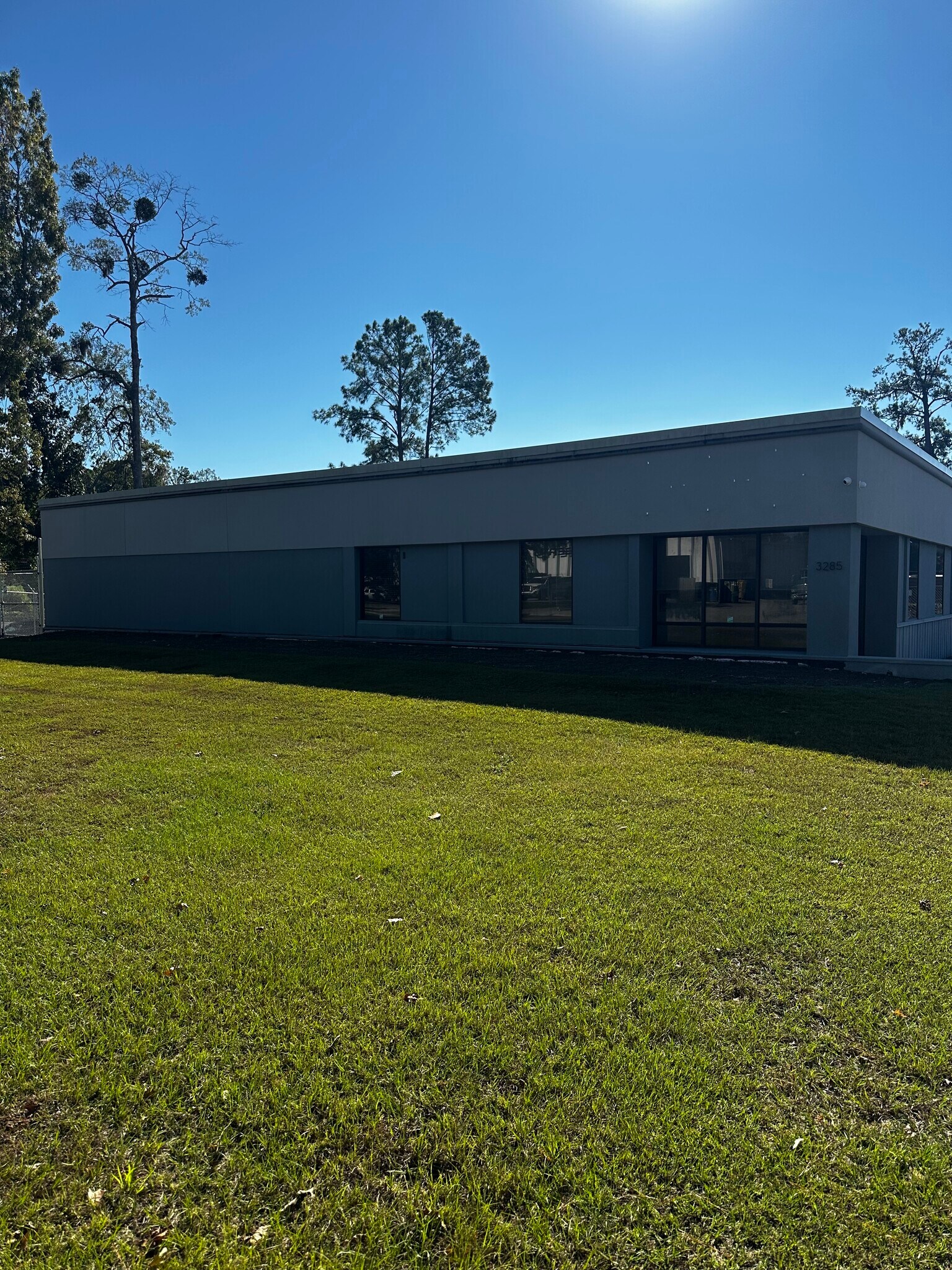 3285 Associate Dr, North Charleston, SC à vendre Photo intérieure– Image 1 sur 20