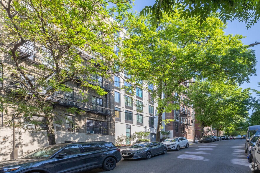 959 Anderson Ave, Bronx, NY à vendre - Photo de l’immeuble – Image 3 sur 20