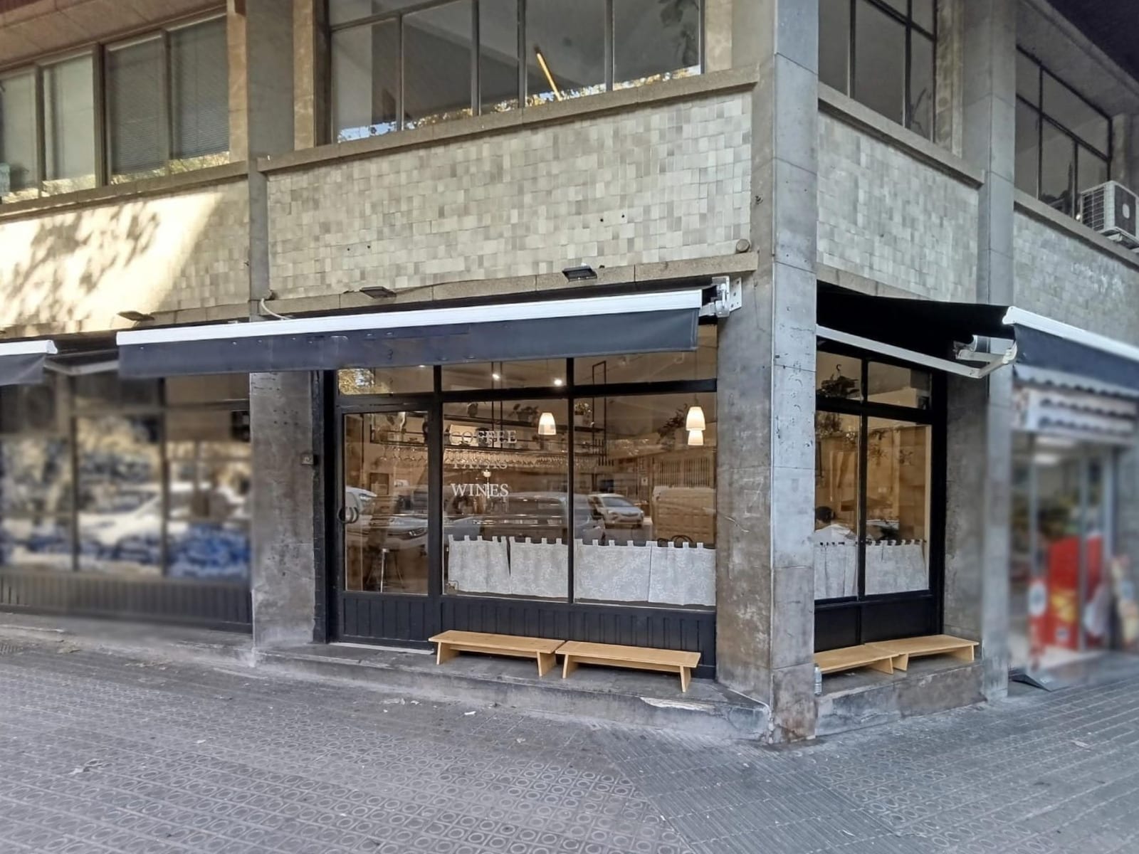 Local commercial dans Barcelone, Barcelona à louer Photo intérieure– Image 1 sur 7