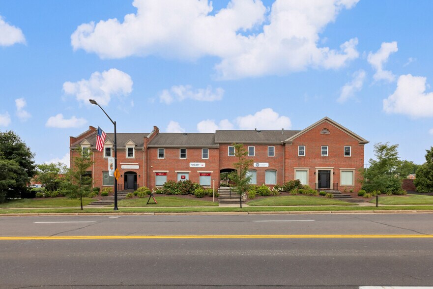 126 W Streetsboro St, Hudson, OH à vendre - Photo de l’immeuble – Image 1 sur 20