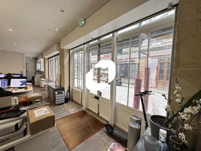 Bureau dans Paris à louer - Photo de l’immeuble – Image 3 sur 7