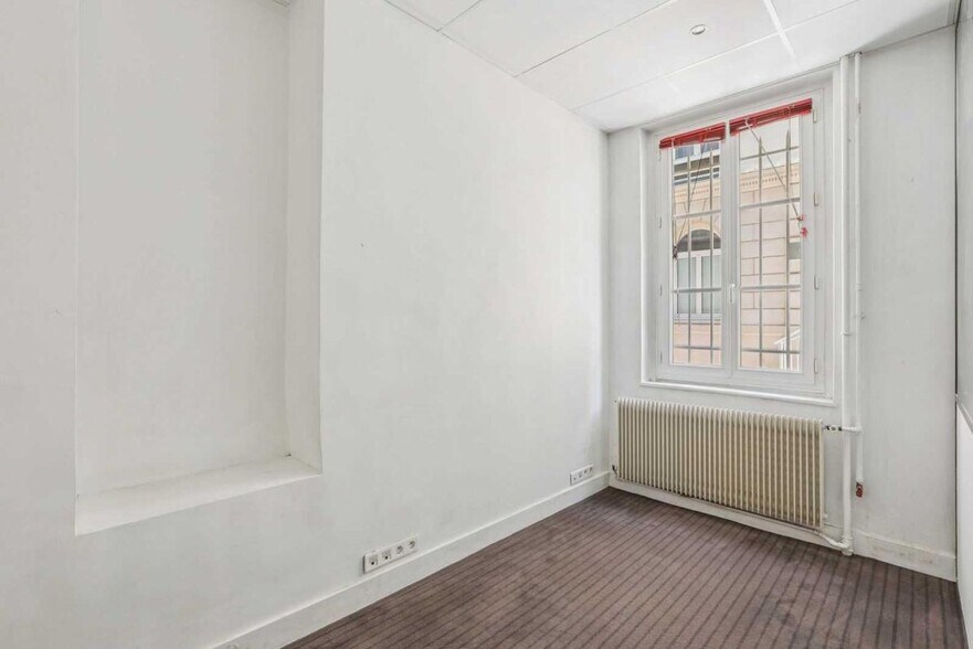 15 Rue De Londres, Paris à louer - Photo intérieure – Image 3 sur 20