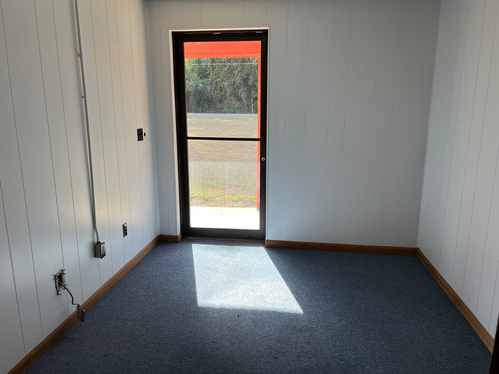 401 Peacock Street, Cochran, GA à vendre Photo principale– Image 1 sur 16