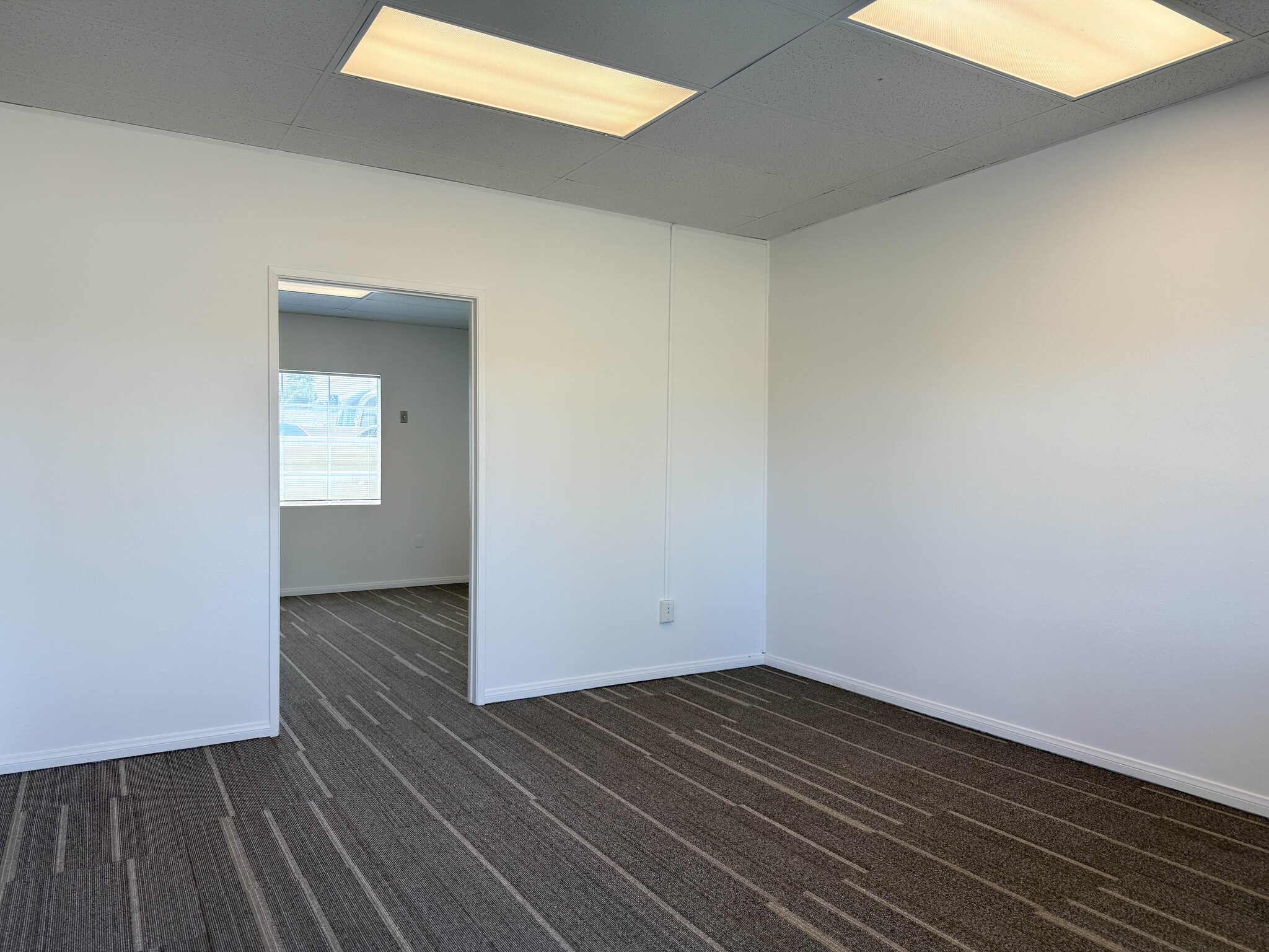 312 Highland Ave, El Cajon, CA à louer Photo intérieure– Image 1 sur 7