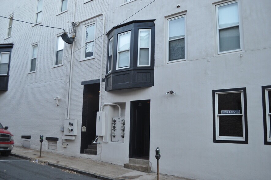 100 N Centre St, Pottsville, PA à louer - Photo de l’immeuble – Image 3 sur 6