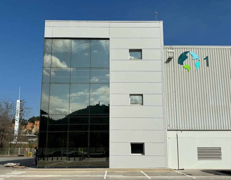Can Bosch, 2, Subirats, Barcelona à louer - Photo de l’immeuble – Image 2 sur 4