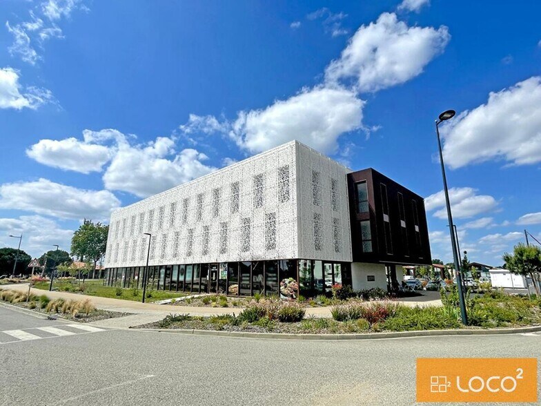 226 Avenue Des Pyrénées, Muret à louer - Photo de l’immeuble – Image 3 sur 23