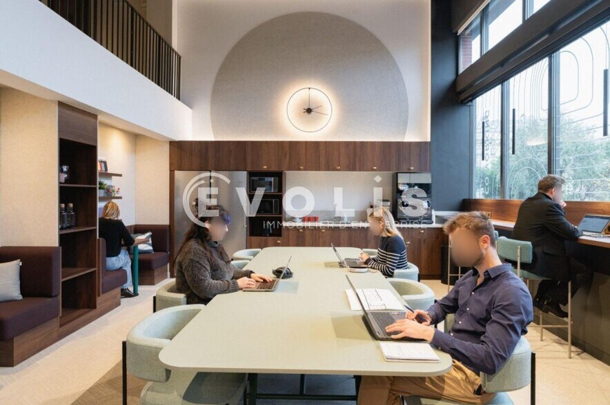 Bureau dans Paris à louer - Photo de l’immeuble – Image 1 sur 4