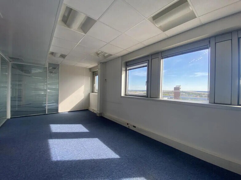 12 Rue Du Centre, Noisy-le-Grand à louer - Photo de l’immeuble – Image 3 sur 11