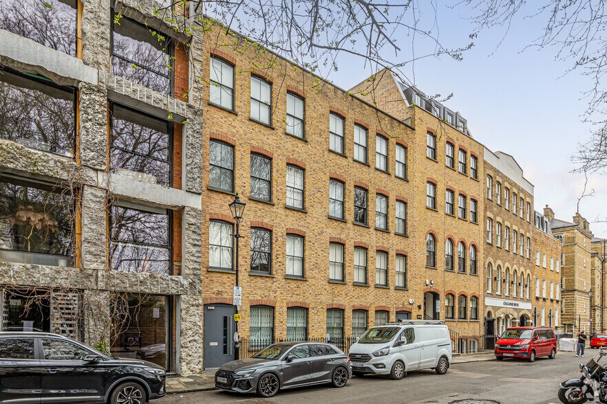 16-17 Clerkenwell Clos, Londres à louer - Photo de l’immeuble – Image 2 sur 2