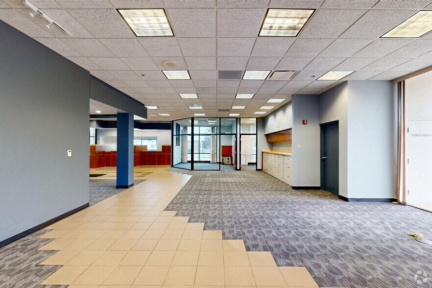 1811 W 2nd St, Grand Island, NE à louer - Numérisation 3D Matterport – Image 2 sur 6