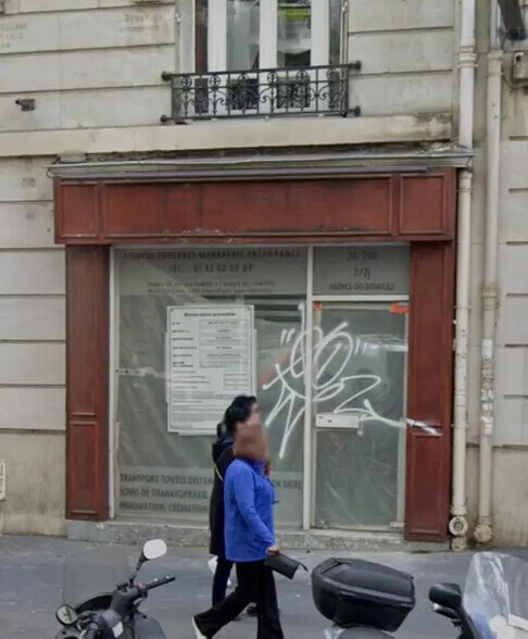 Local commercial dans Paris à louer - Photo de l’immeuble – Image 1 sur 3