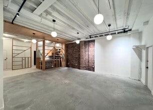 786 Knickerbocker Ave, Brooklyn, NY à louer Photo intérieure– Image 1 sur 4