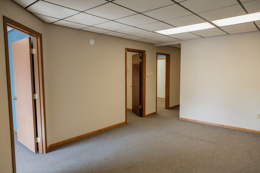 435 Main St E, Trimont, MN à vendre - Photo de l’immeuble – Image 2 sur 31