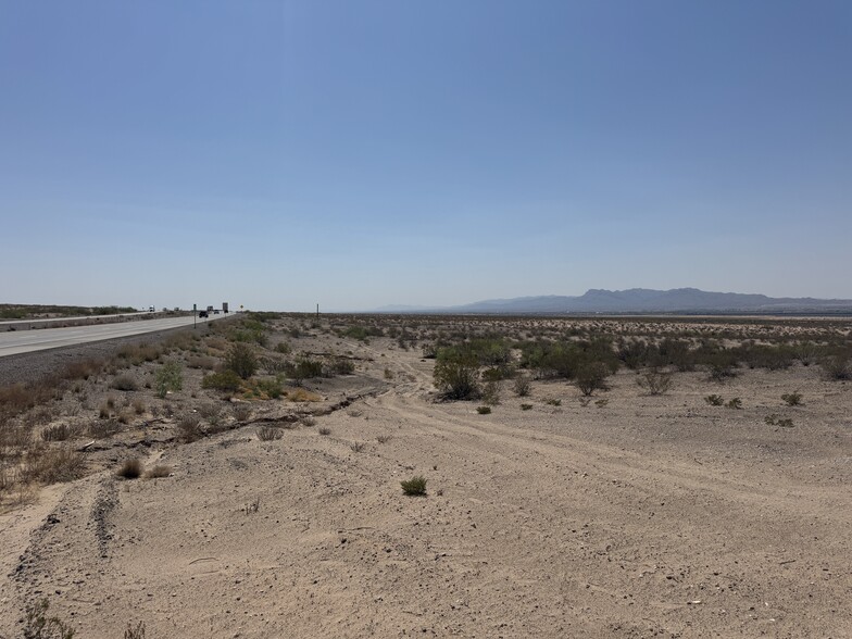 Interstate 10 Hwy, Tornillo, TX à vendre - Photo de l’immeuble – Image 3 sur 11