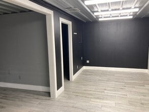 1204 N Rome Ave, Tampa, FL à louer Photo intérieure– Image 2 sur 9