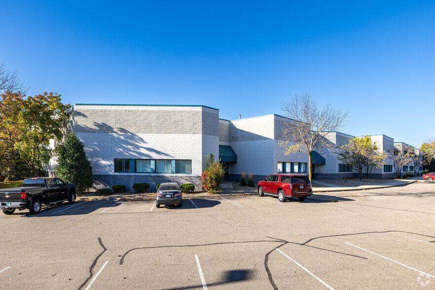 4264-4280 E Norex Dr, Chaska, MN à louer - Photo principale – Image 1 sur 9