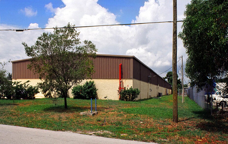 5307 East Ave, Mangonia Park, FL à louer - Autre – Image 2 sur 6