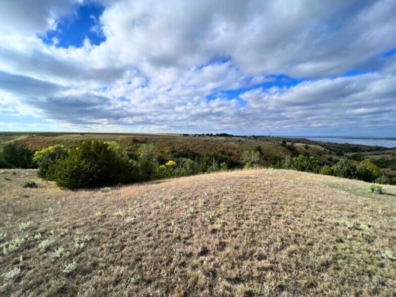Highway 1804, Pierre, SD à vendre - Photo de l’immeuble – Image 3 sur 21