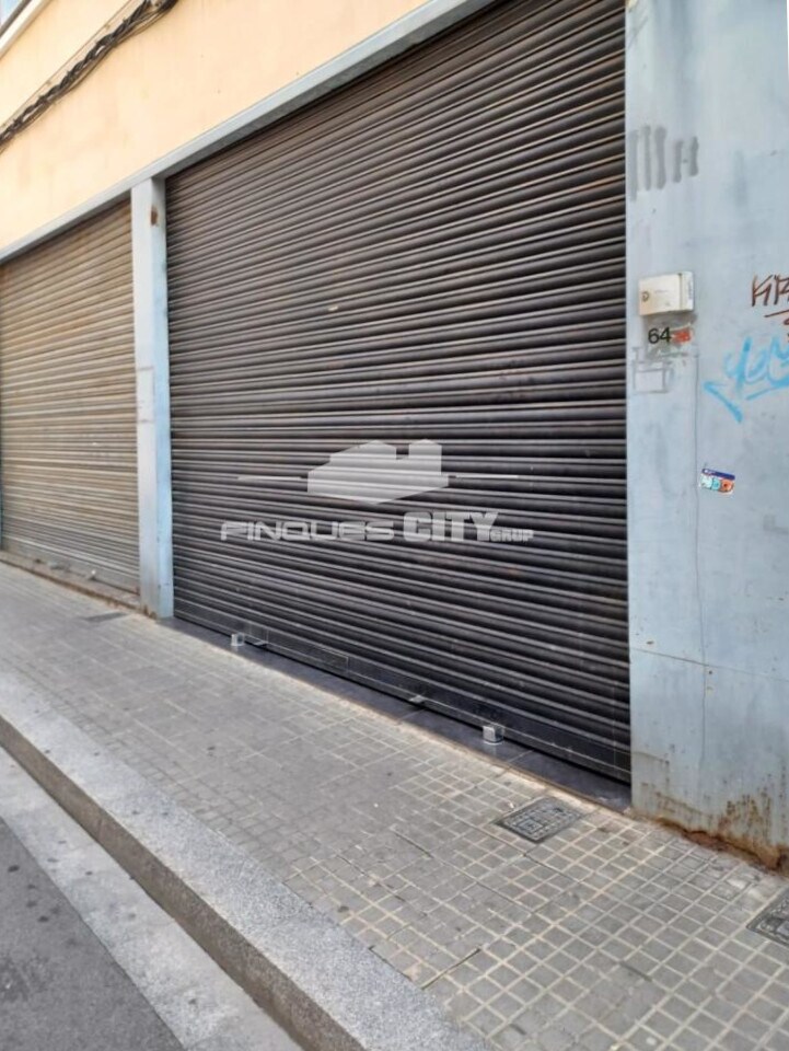 Bureaux/Local commercial dans Calella, Barcelona à louer Photo de l’immeuble– Image 1 sur 5