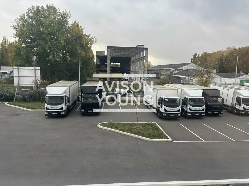 Local d’activités dans Gennevilliers à louer Photo de l’immeuble– Image 1 sur 13