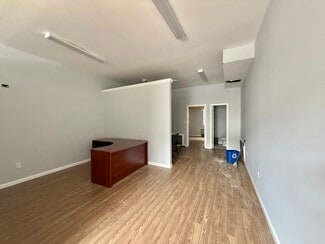 Plus de détails pour 82 Passaic St, Garfield, NJ - Local commercial à louer