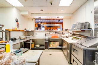 3921 Jack Kultgen Fwy, Waco, TX à vendre Photo intérieure– Image 1 sur 12