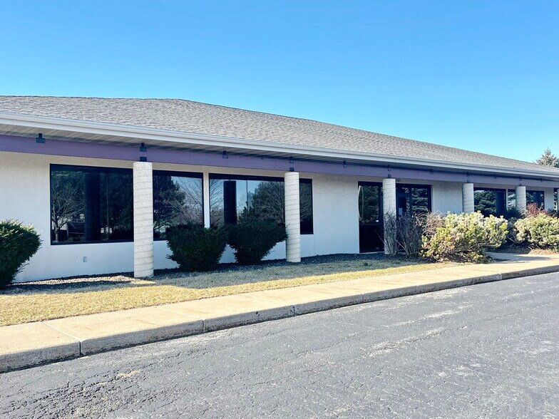 5523 Integrity Way, Appleton, WI à vendre - Photo de l’immeuble – Image 3 sur 37