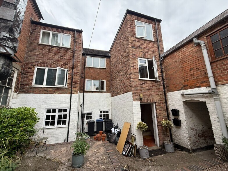 10-12 Main St, Nuneaton à vendre - Photo de l’immeuble – Image 2 sur 11