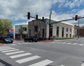 Plus de détails pour 100-108 N Main St, Blacksburg, VA - Bureau à louer